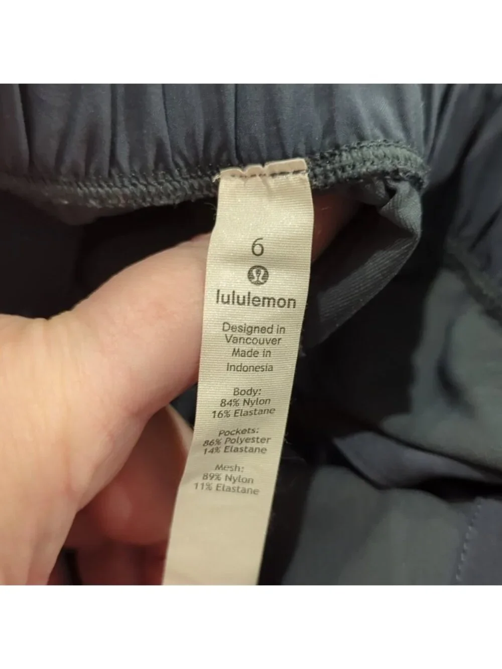 Lululemon Next Move Crop *23